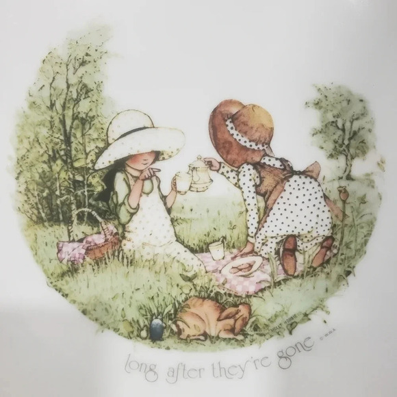 Vintage Japan Holly  Hobbie Genuine Porcelain Collectors Platter - Picture 2 of 8